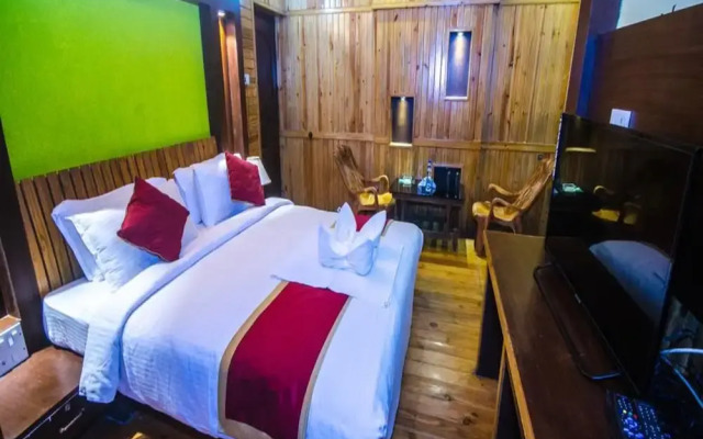 Green Woods Resort
