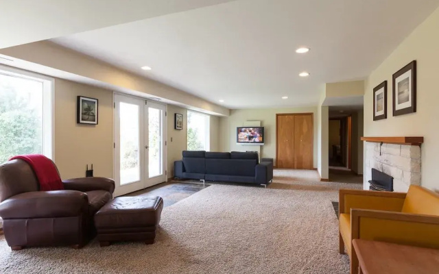 Panorama - 4 Br Home