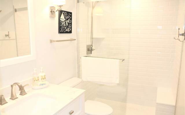 Jamaica Royale T52 - 2 Br Condo