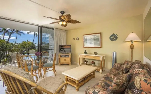 Maui Parkshore 302 - 2 Br Condo