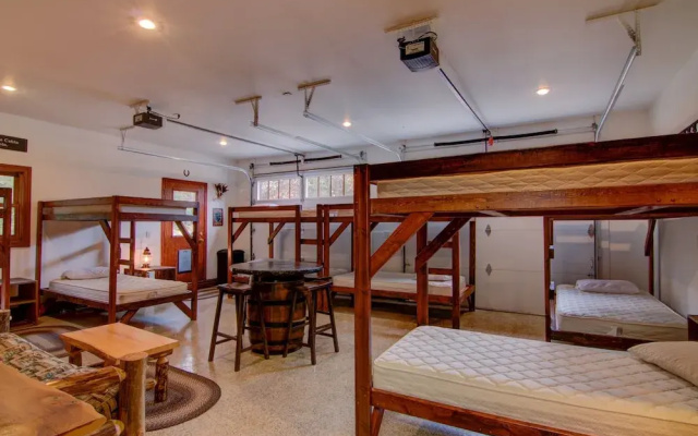 The Lodge at Red Pine Ridge