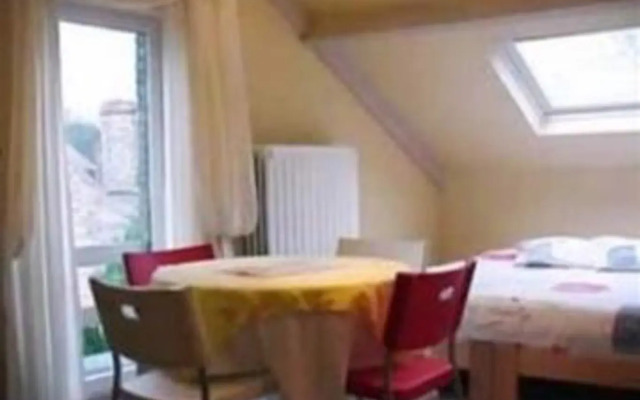 B&B Roseland