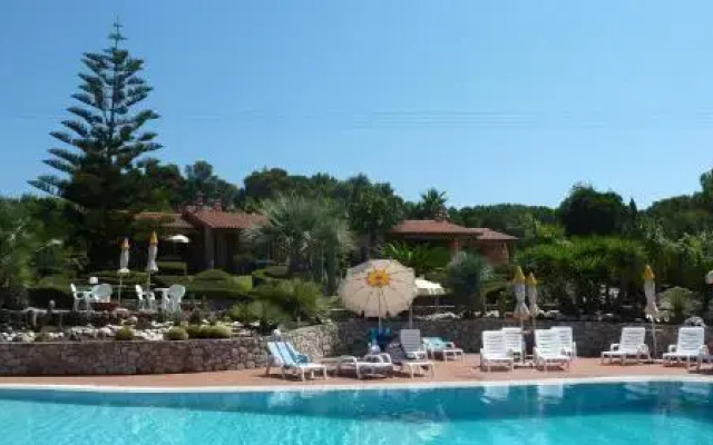 Residence Cala Dei Peducelli