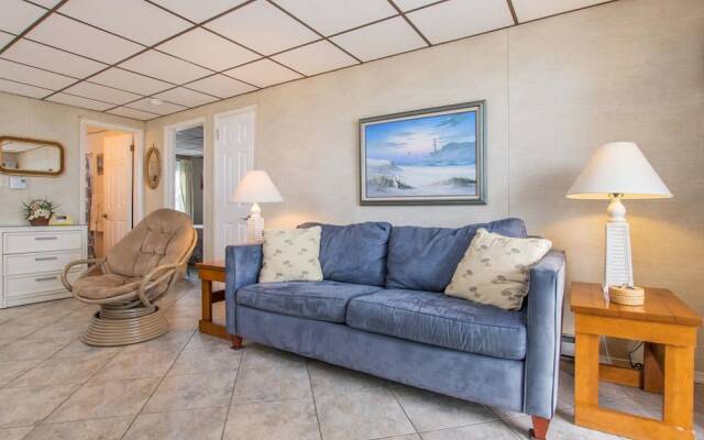 46th St Windjammer 204 1Br Condo