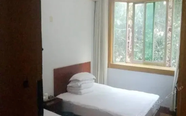 Renhe Inn