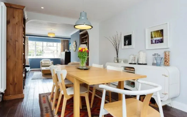 Veeve  3 Bed House On Rokesly Avenue Crouch End