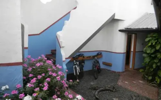 Hostal Baltra (Galapagos Apart and Suites)