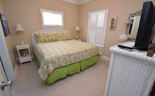 Skipper House by RedAwning