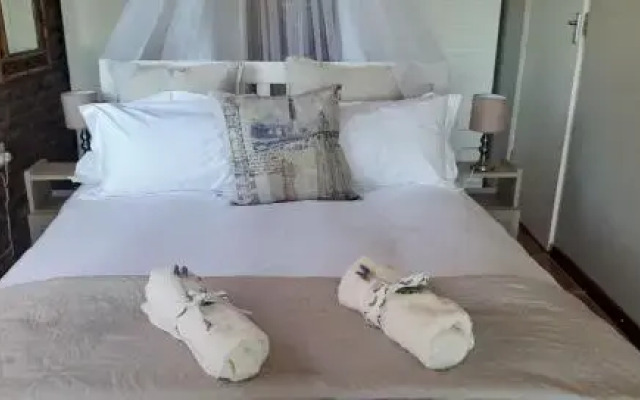 La Mer Seafront Selfcatering Accommodation Kleinmond