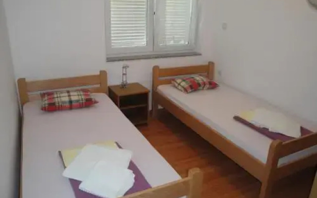 Apartments Knezevic Pavlic