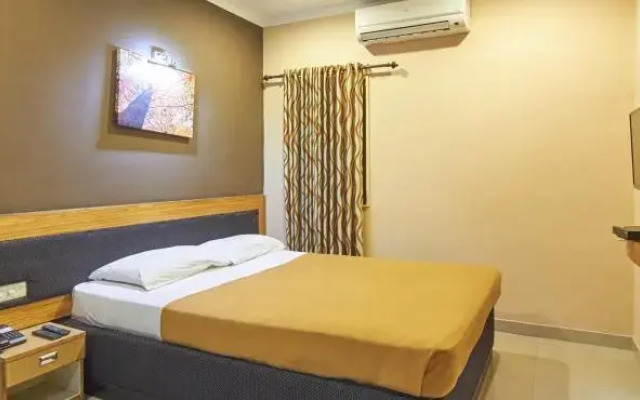 Mysore Hotel Complex