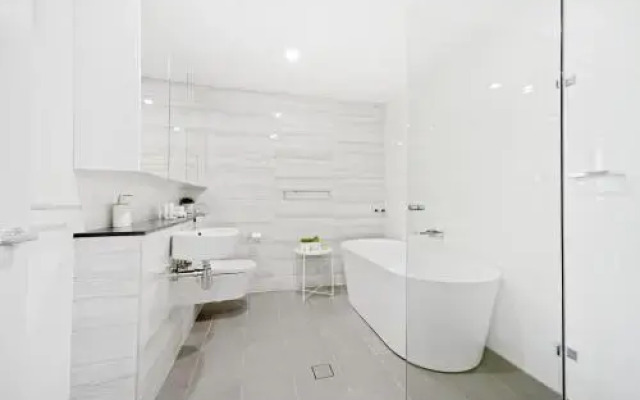 Self Contained Apartment In Tranquil Neighbourhood