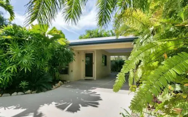 Kewarra Beach Retreat 1
