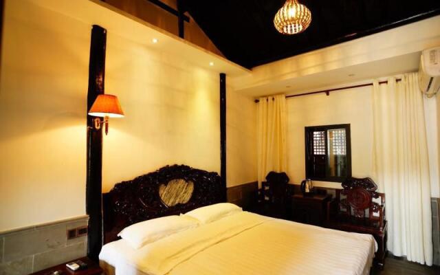 Zhouzhuang Zhenfeng Riverside Courtyard Hostel