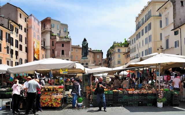 Leonardo Suite Navona