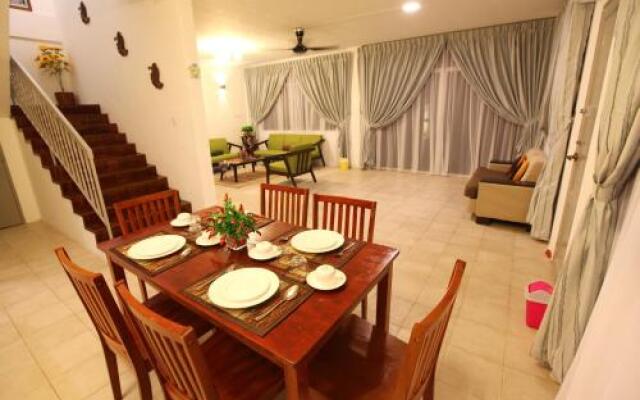 Come Inn Homestay 1379