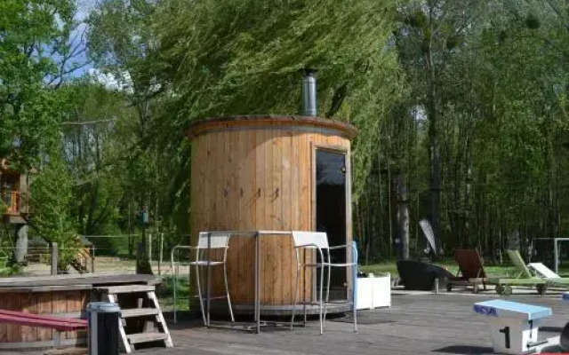 Canadian Wood Tipi Chalet