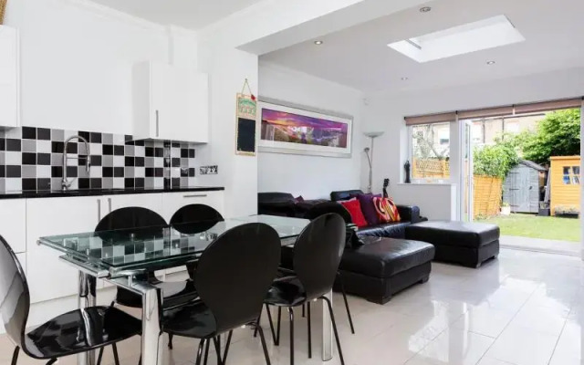 Veeve 3 Bed House Clarence Road Wimbledon