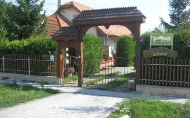 Négy Évszak Vendégház