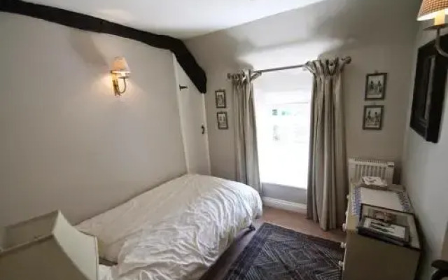 Poocks Cottage