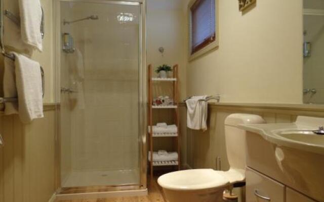 Autumn Affair Cottage 6