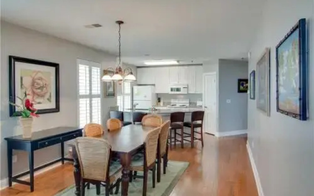 Ocean Boulevard Villas 101 by RedAwning