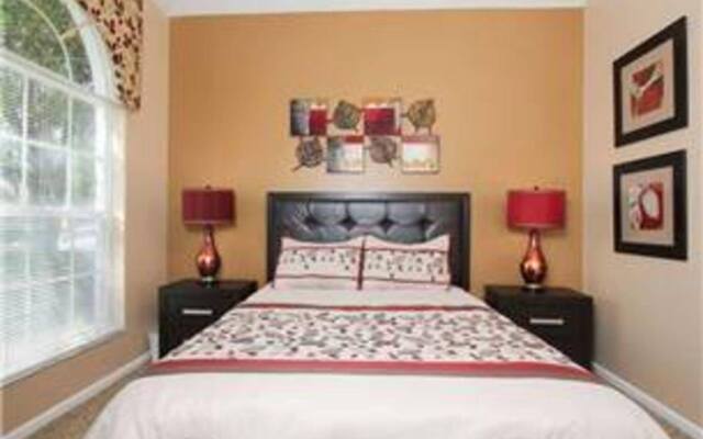 Sandra's Windsor Palms Villa *