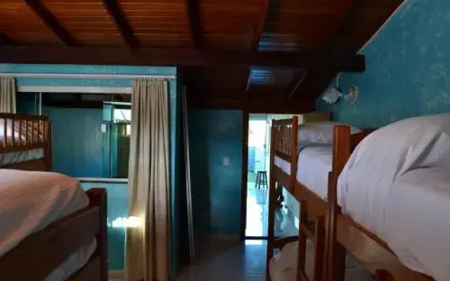 Islander Hostel Brazil