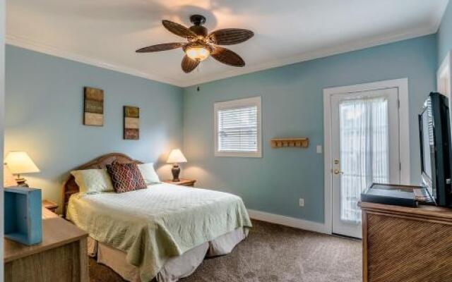 Rancho Deluxe 27CU - 1 Br Condo