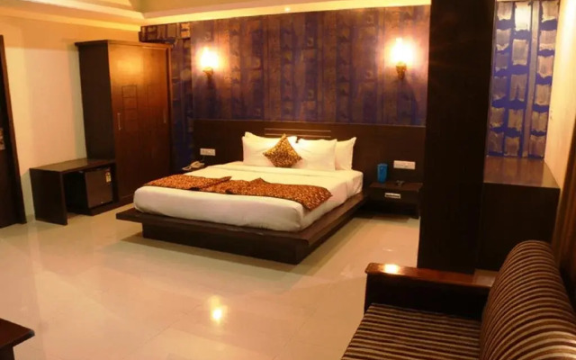 OYO Premium Teen Batti Devka Road