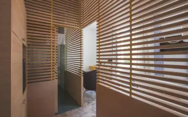 Bed & Atmosphere Rooms