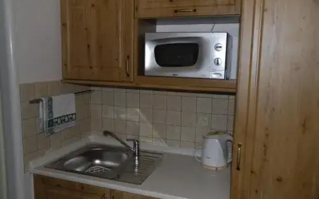 Selský dvůr 1
