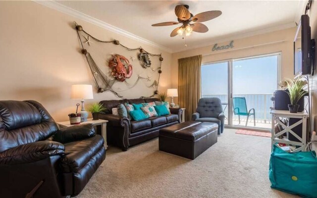 Crystal Shores 704