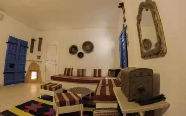 El houch الحوش