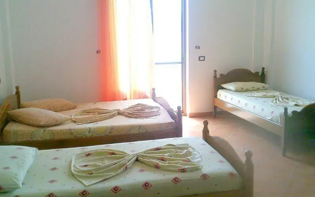 Guest House Arifi