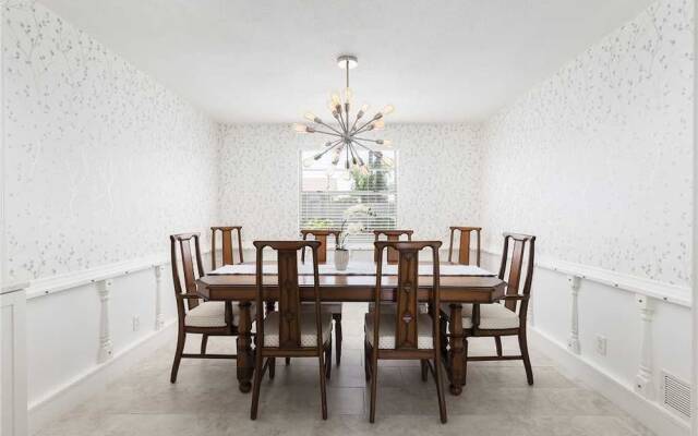 Surfside - Four Bedroom Home