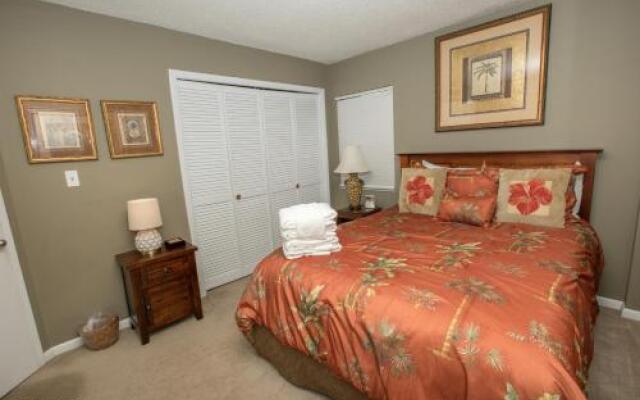 Inlet Reef 502 2 Bedroom Condo by RedAwning
