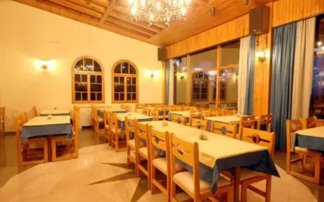 Milionis Forest Hotel