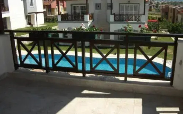 Maurice Villa Number 4