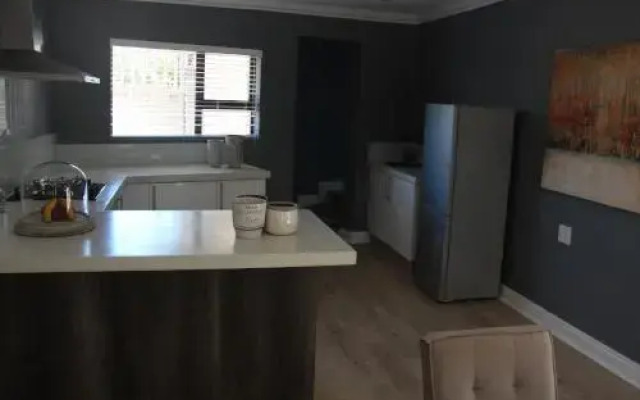 Fifteen On Fairway Luxury Guest House