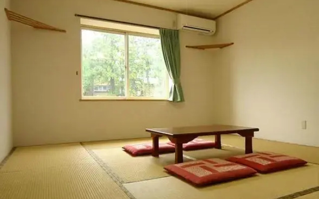 Nakasumi Ryokan
