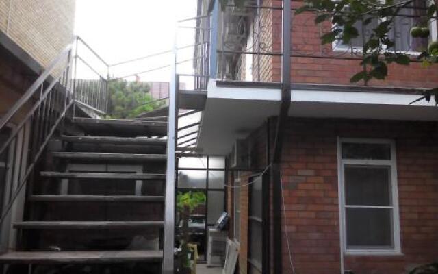 Guesthouse on Sevastopolskoy