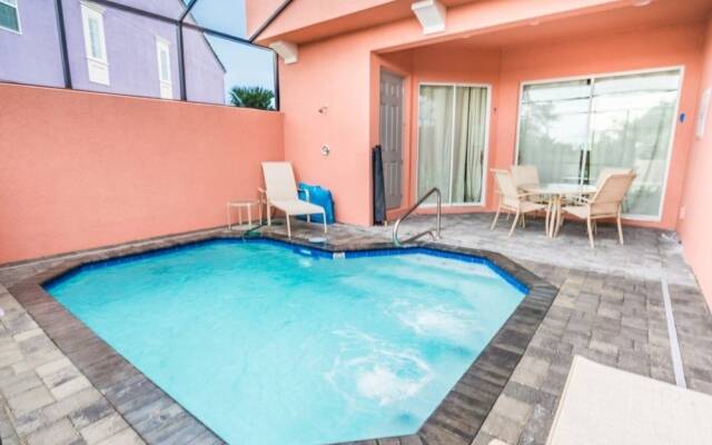 Exquisite Festival Villa