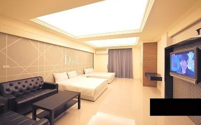 Secret Garden Hall 2