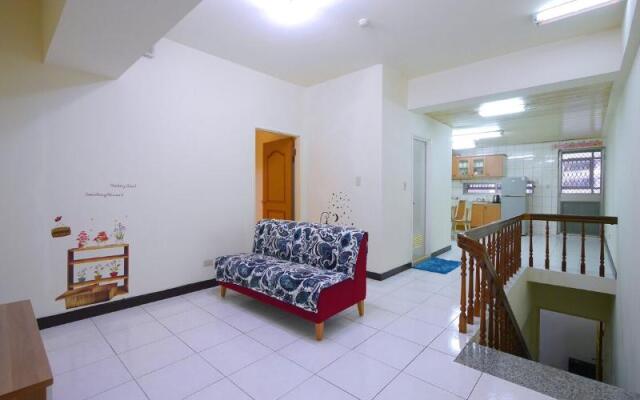 Green Light Guest House