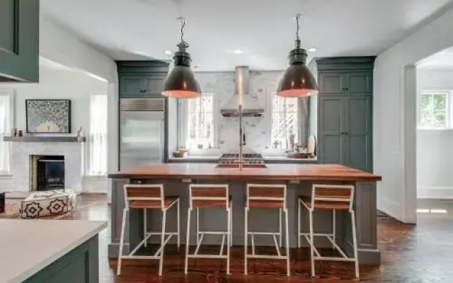 19th Ave S - 4 Br Home