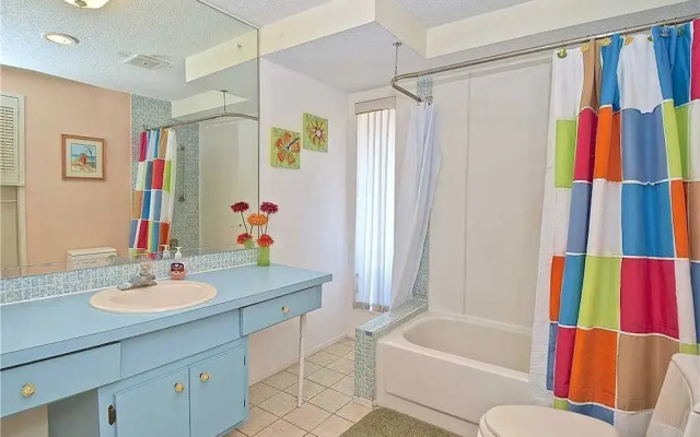 Falcon Beach - Three Bedroom Home