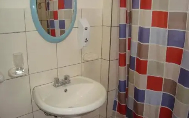 Hostal Baltra (Galapagos Apart and Suites)