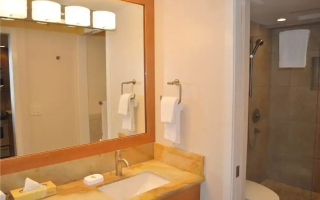 Whaler at Kaanapali Beach 163 - Studio Condo