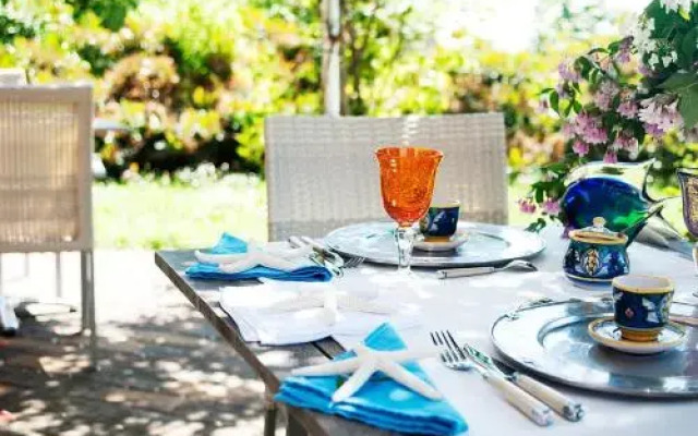 Borgo Rosso Country House B&B